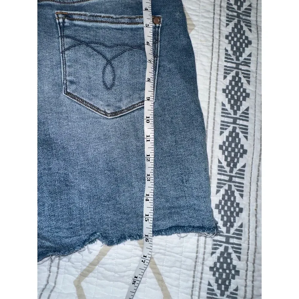 Judy Blue Womens Large Light Wash Denim Cutoff Shorts Raw Hem Stretch Mid Rise